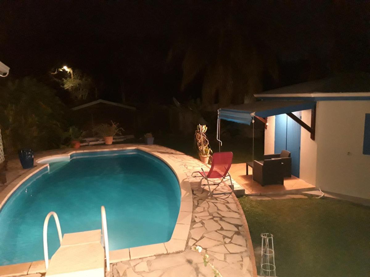 Ideal Pour Sejour Professionnel Ou Touristique Baie-Mahault Exterior foto